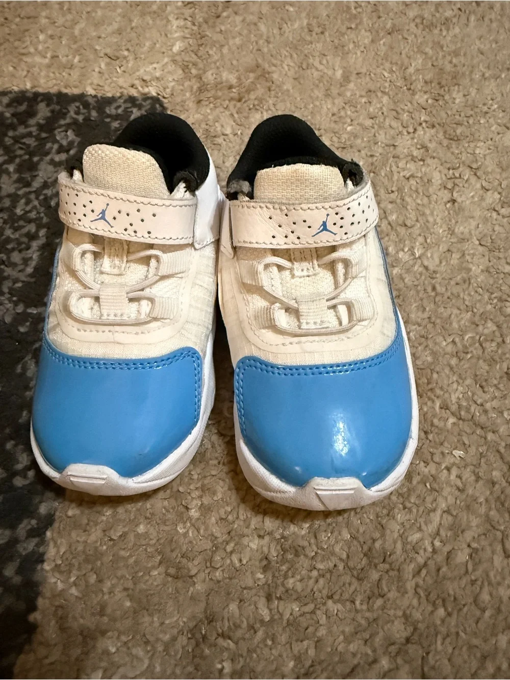 Jordan Kids White and Light Blue Toddlers' 6C Sneakers